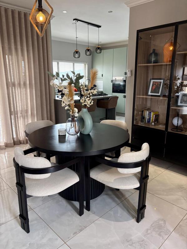 4 Bedroom Property for Sale in Hartbeespoort Rural North West